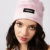 New Girl Order RIBBED TIE DYE BEANIE WITH BADGE DETAIL - LIGHT PINK